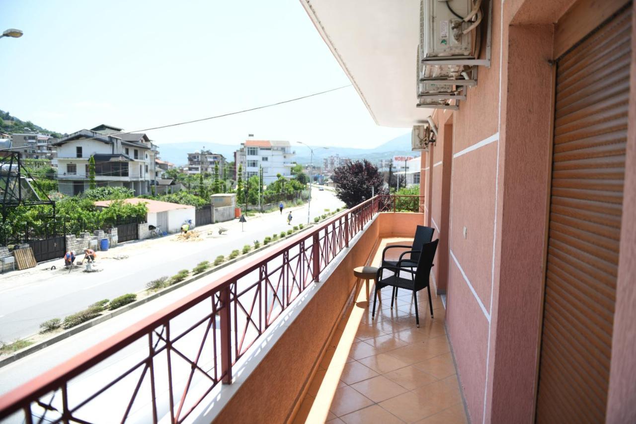 Guesthouse Leo Berat Ngoại thất bức ảnh
